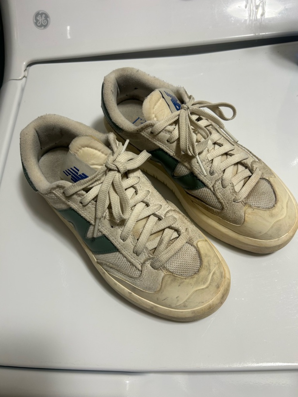 New Balance Cream & Green Retro Court Sneaker